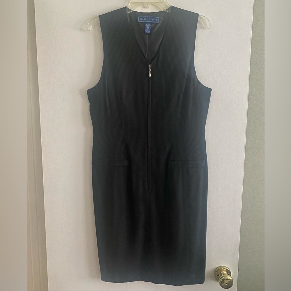 Sleeveless Dress/Jumper ~Size 10 ~Black & Charcoal Striped  ~Vintage Academia